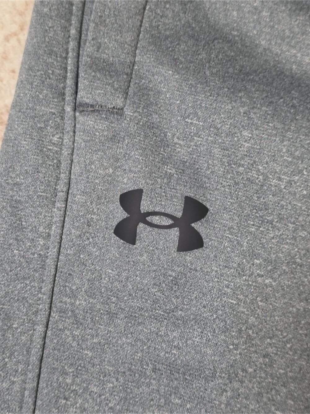Under Armour Men's Armour Fleece Pants Gray Large Loose Athletic Sweatpants - Picture 3 of 3